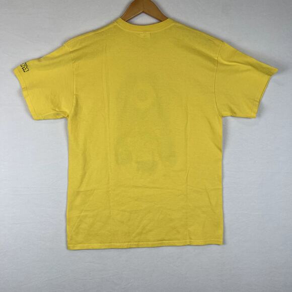 Vintage Port and Company L Yellow Minion y2K Streetwear Grunge T shirt - Picture 2 of 8
